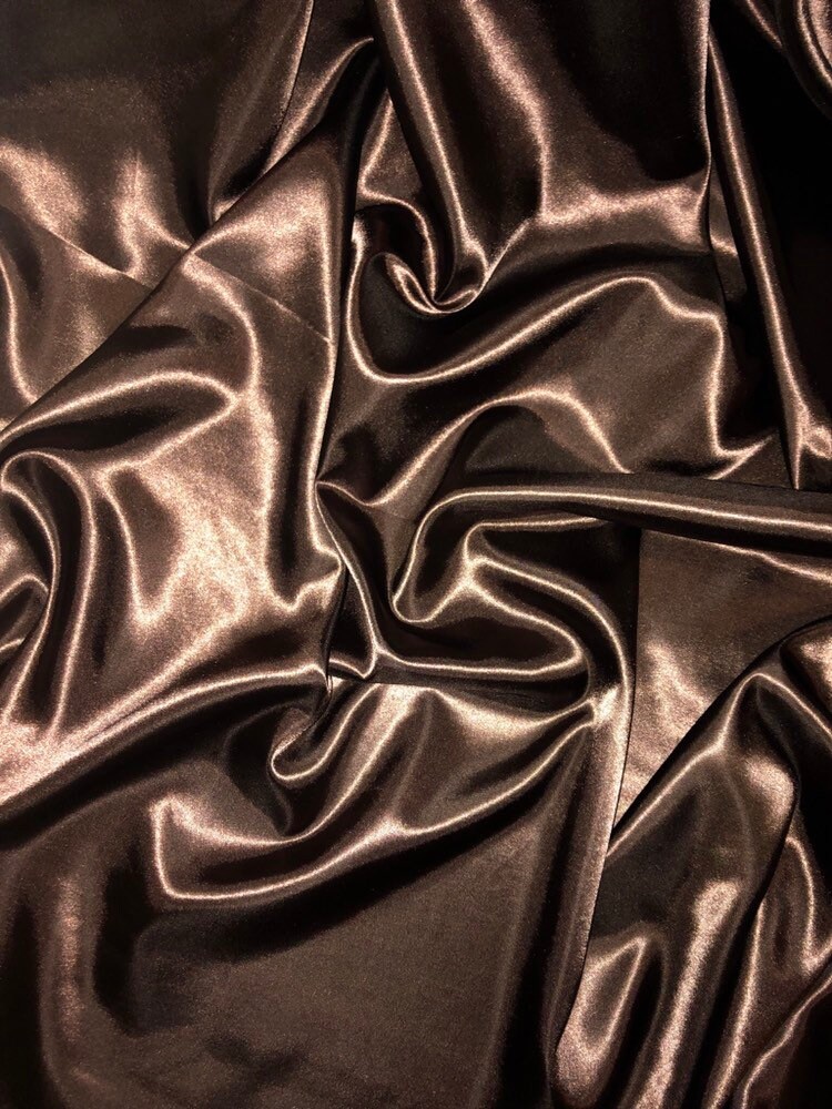 Полисатин ткань близко. Satin lining. Ткань хамелеон розовый. Бумага сатин. Подкладочная ткань шелк.