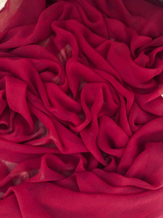 1 mtr lilac chiffon dress fabric...45” wide 114cm