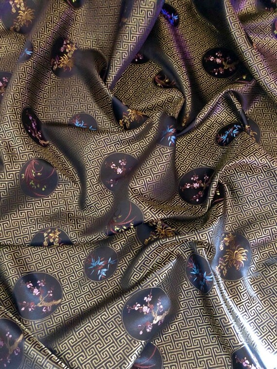 3 MTR QUALITY LILAC COLOUR CHIFFON FABRIC...45/" WIDE £7.49 SPECIAL OFFER