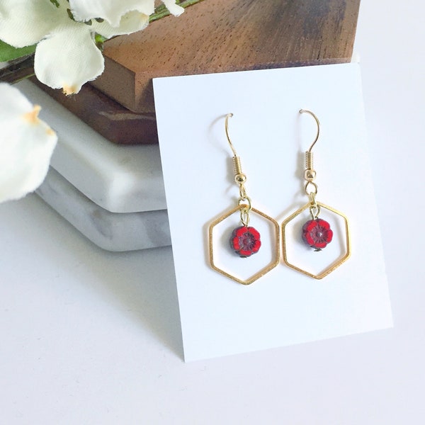 Zierliche rote Blume Ohrringe geometrische Ohrringe Baumohrringe moderne Ohrringe leichte Ohrringe minimalistische Ohrringe Geburtstagsgeschenk