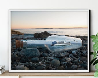 Konsttryck av Seattle-färjan i en flaska, foto av kusten i nordvästra Stilla havet
