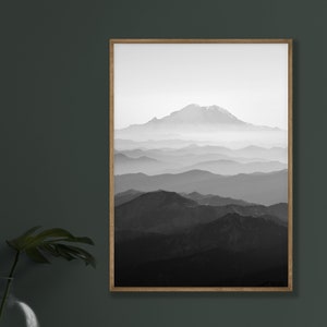 Impression du Mont Rainier Washington Photographie Mount Rainier Poster Art mural du Mont Rainier Impression noir et blanc Art du nord-ouest du Pacifique Art de Washington