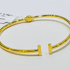 Designer bangle 916 Yellow Gold by Mbrilliance