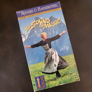 NIP Rodgers & Hammerstein The Sound of Music 1965 Julie Andrews musical VHS tapes