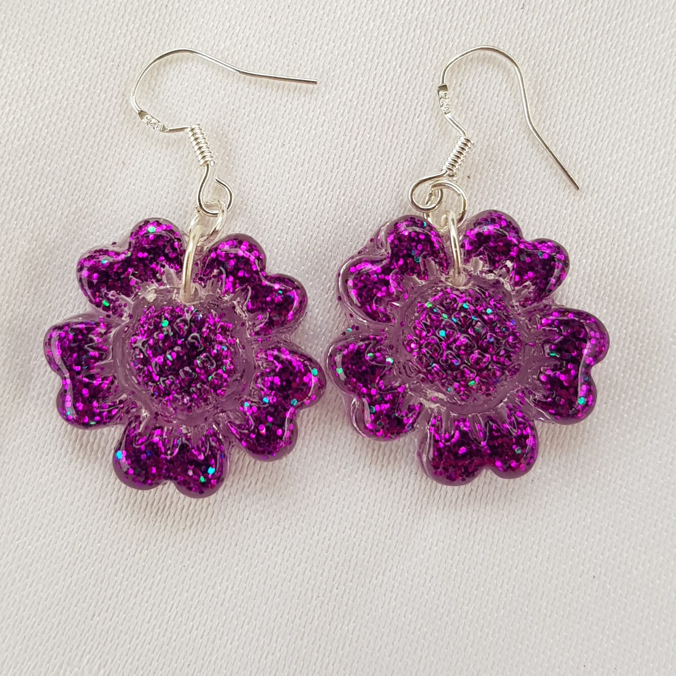 5 Petal Flower Drop Earrings, Summer Fun, Resin Etsy UK