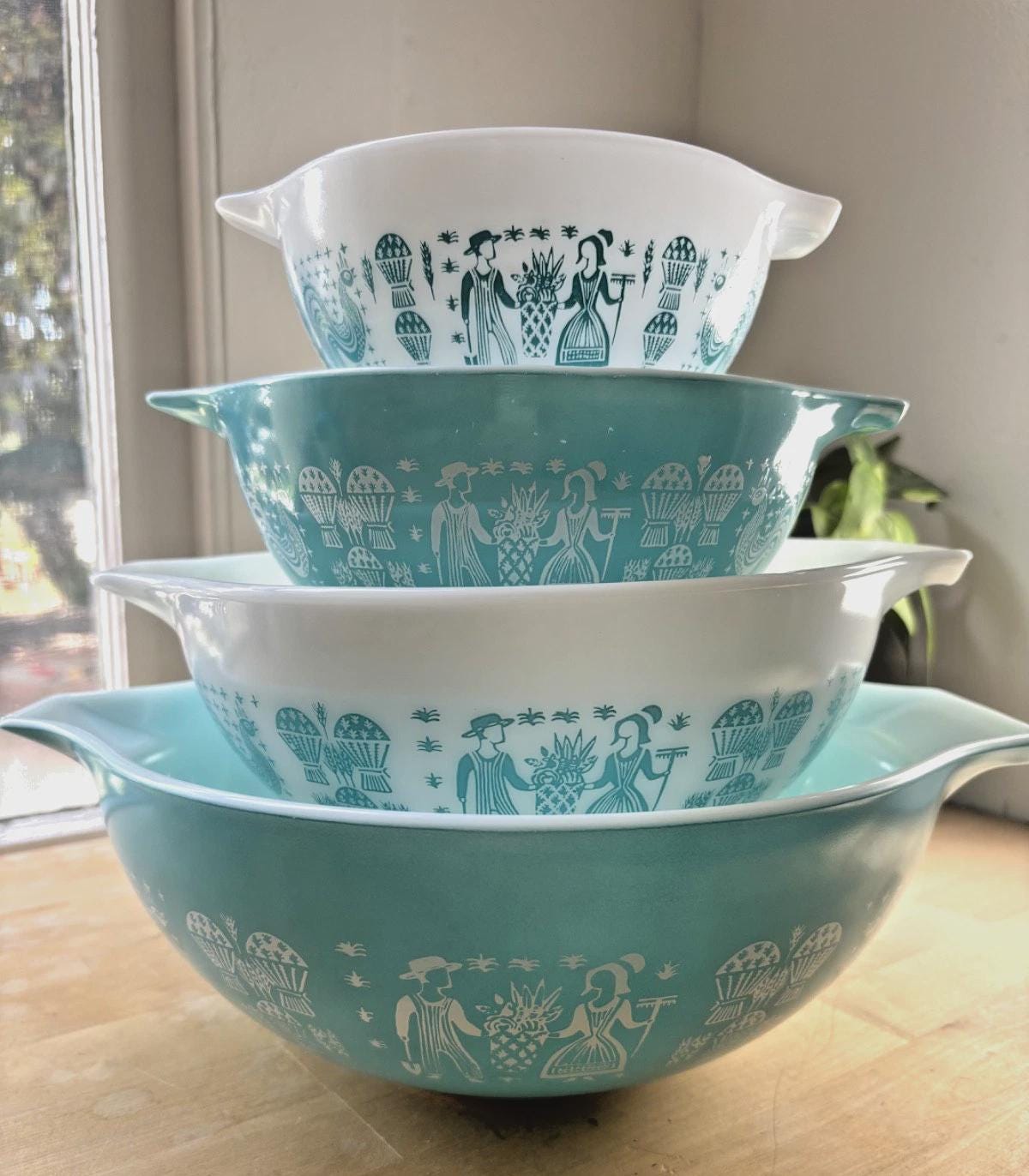 Vintage Pyrex Amish Butterprint Turquoise Cinderella Bowl Set 441