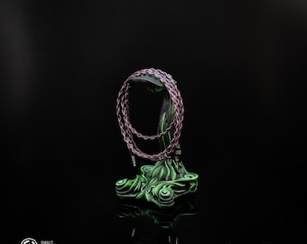 Mittlere Größe, 22 cm, Korpus, grün, Grumpy Goose Kabelständer, Original Design, 3D gedruckte Edition, handbemalt,