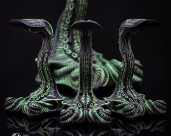 Mini-Größe, 14 cm, Collosum, grün, Grumpy Goose Sammelständer, Originaldesign, 3D gedruckte Edition, handgemalt,