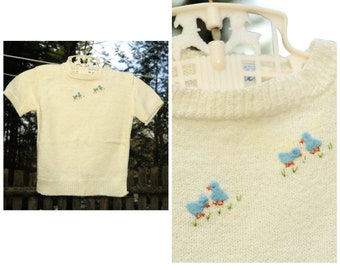 Vintage 60's / Toddler Girls Ivory Boucle Knit Top / Bluebird Embroidery / 12 Month