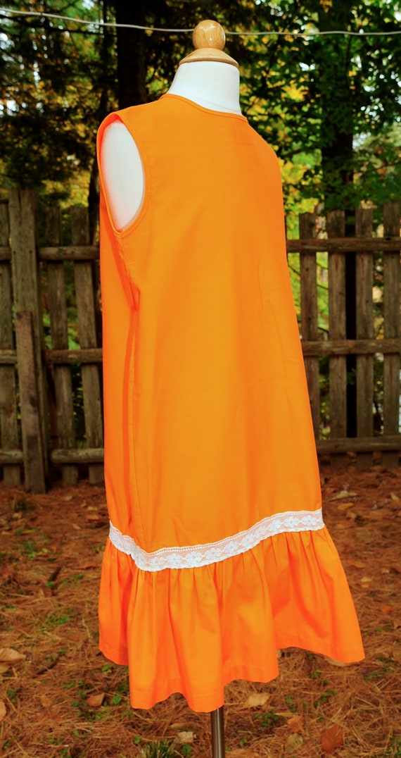 Vintage 1960's / Girls Bright Orange Cotton & Lac… - image 3