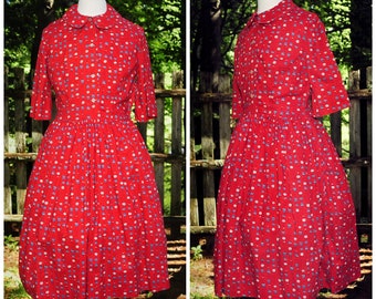 Vintage 60&#39;s / Girls Holiday Red Cotton School Church Dress / Size 12-14 / Hats on Stands Print