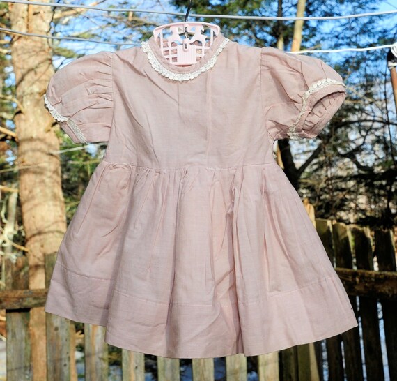 Vtg 60's / Baby Girls Taupe Cotton Dress / 6-9, 9-12 Month / Self Stiff Petticoat