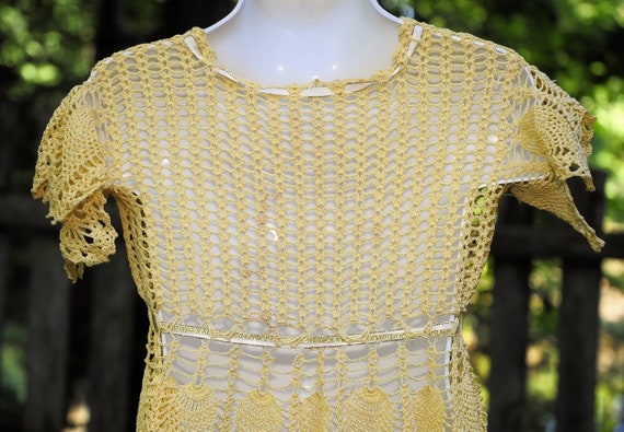 Vintage 60's / Little Girls Gold Pineapple Croche… - image 8