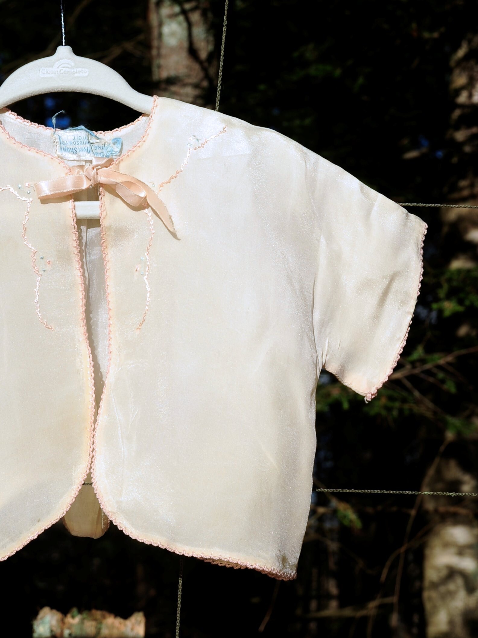 VTG 50's / Baby Girl Ivory Silk Bed Jacket Top / 69 Month / Baby