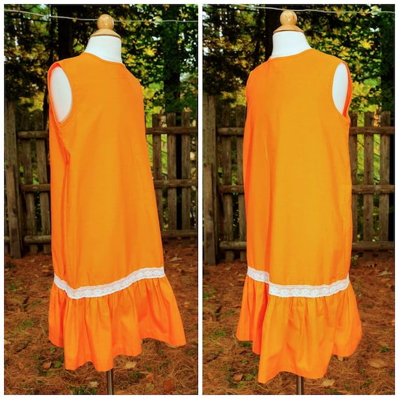 Vintage 1960's / Girls Bright Orange Cotton & Lac… - image 1