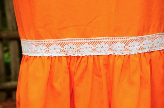 Vintage 1960's / Girls Bright Orange Cotton & Lac… - image 5