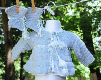Vintage 60's / Baby Girls Wedgewood Blue Crochet Sweater & Booties Set / 3-6M, 6-9M