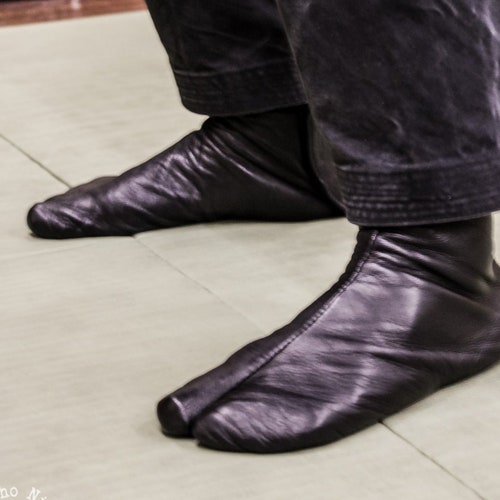 Ninja Soft Leather Tabi Black Leather 