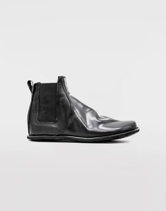 Chelsea Boots | Black Leather | Barefoot Shoes | Vibram Soles | Flexible, Breathable, Stylish | Veg Tan Leather | Gaucho Ninja