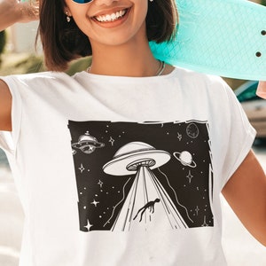 UFO Abduction T-Shirt, Alien Shirt, I believe, Aesthetic Clothing, Tumblr, UFO Shirt, Cryptid, UFO Abduction, Alien Abduction, Flying ufo