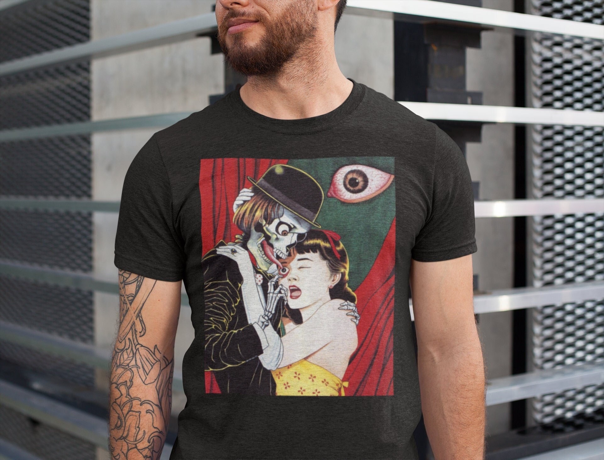 Grotesque Girl TShirt, Creepy Eyeball Shirt, Ero Guro Tee