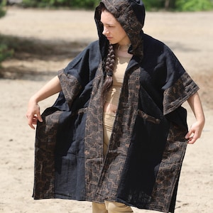 Boho Hooded Poncho with Shipibo Print | Raw Cotton Unisex Cape | Tribal Festival Robe |Free Size Ethnic Kaftan Jacket |Cloak for Men & Women