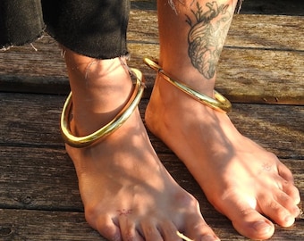Brass anklets Tiny drops Indian Gypsy Dancer Anklets Boho Anklet Beach wedding foot jewelry Vintage Style Brass Plated Jingle Anklet