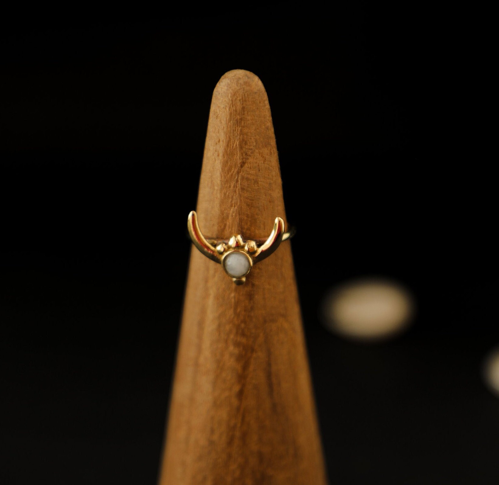nash オウム リング ゴールド ブルー 陶器 Horn Ring | Stone Ring | Bull Horn Ring | Rings - Etsy