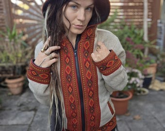 Jaqueta Red Sand Nomad, Moletom com zíper estilo boho tribal, Jaqueta unissex