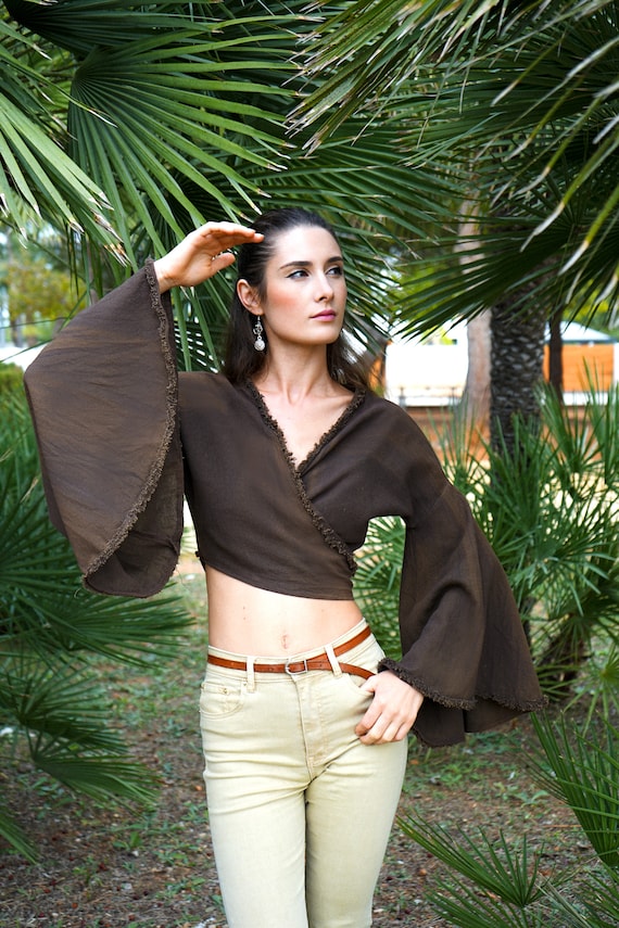 Boho bell sleeve tops 2025