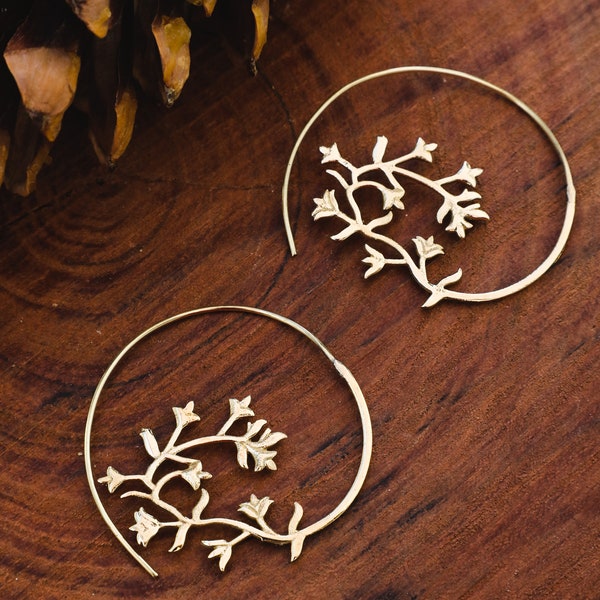 Leaf Earring | Spiral Earrings | Madala Style