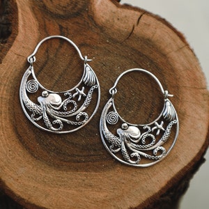 Brass Earrings | Tribal Earrings | Boho Style Earrings | women&#39;s gift | Boho Curls | Boho Earrings