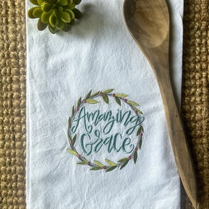 Farmhouse Flour Sack Individual Christmas Tea Towel (8) Designs – Anthem  Graphix