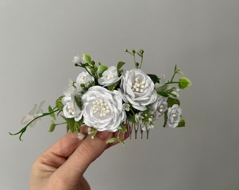 White flower comb  white wedding hair comb Wedding Boutonnieres Dried flowers boutonnieres  Wedding boutonniere Groom boutonniere