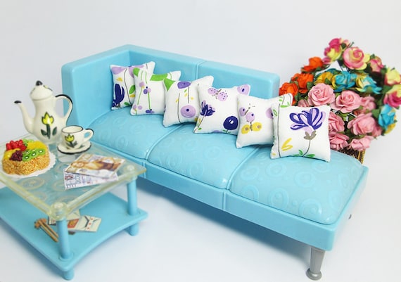 2PCS White Silk Pillow Cushions Sofa Couch Bed 1//12 Dollhouse Miniature Doll Toy