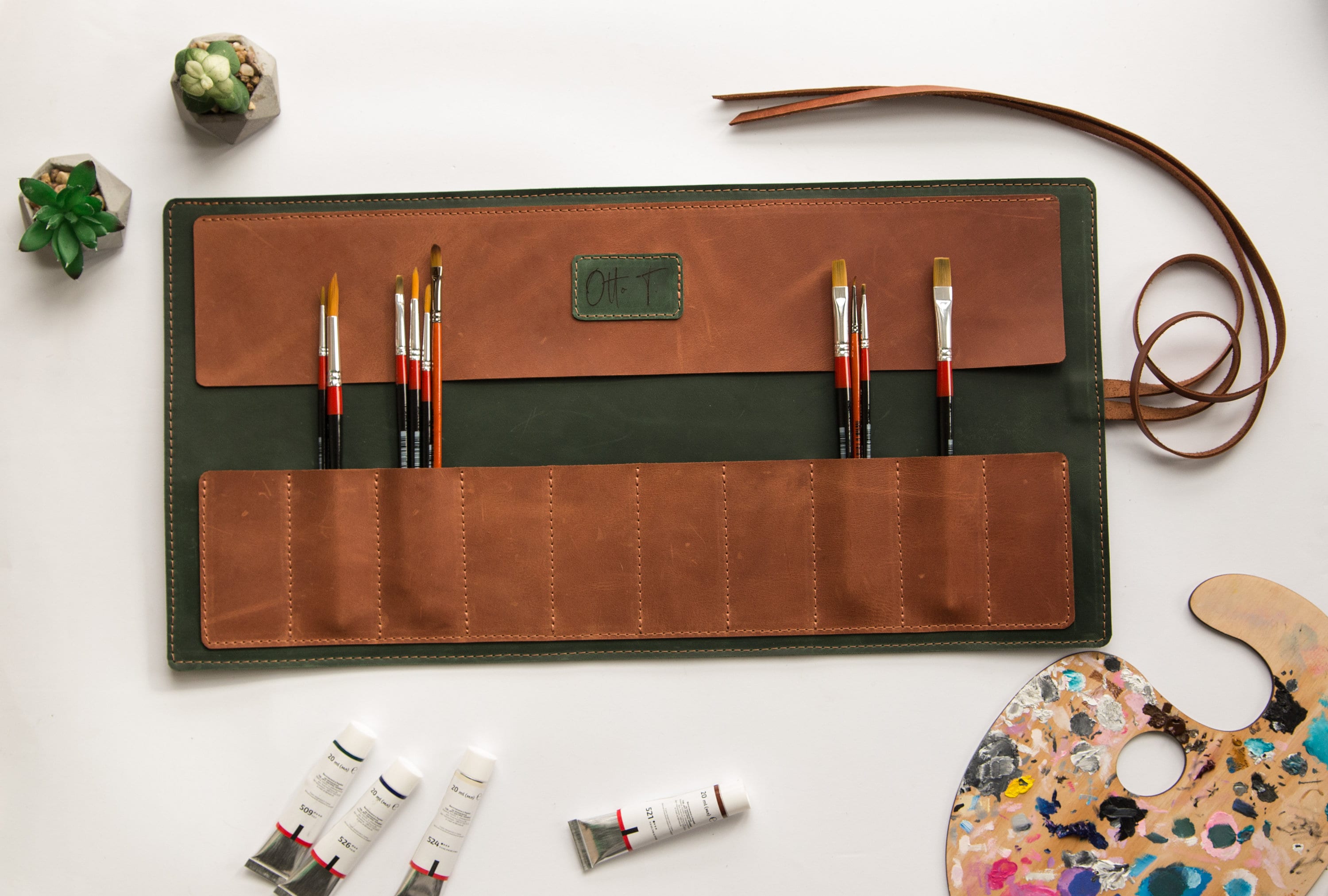 Leather Brush Roll, Custom Gift for Art Student, Paint Brush