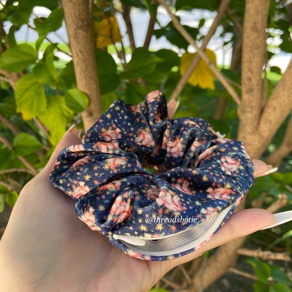 Floral roller skate zipper scrunchie