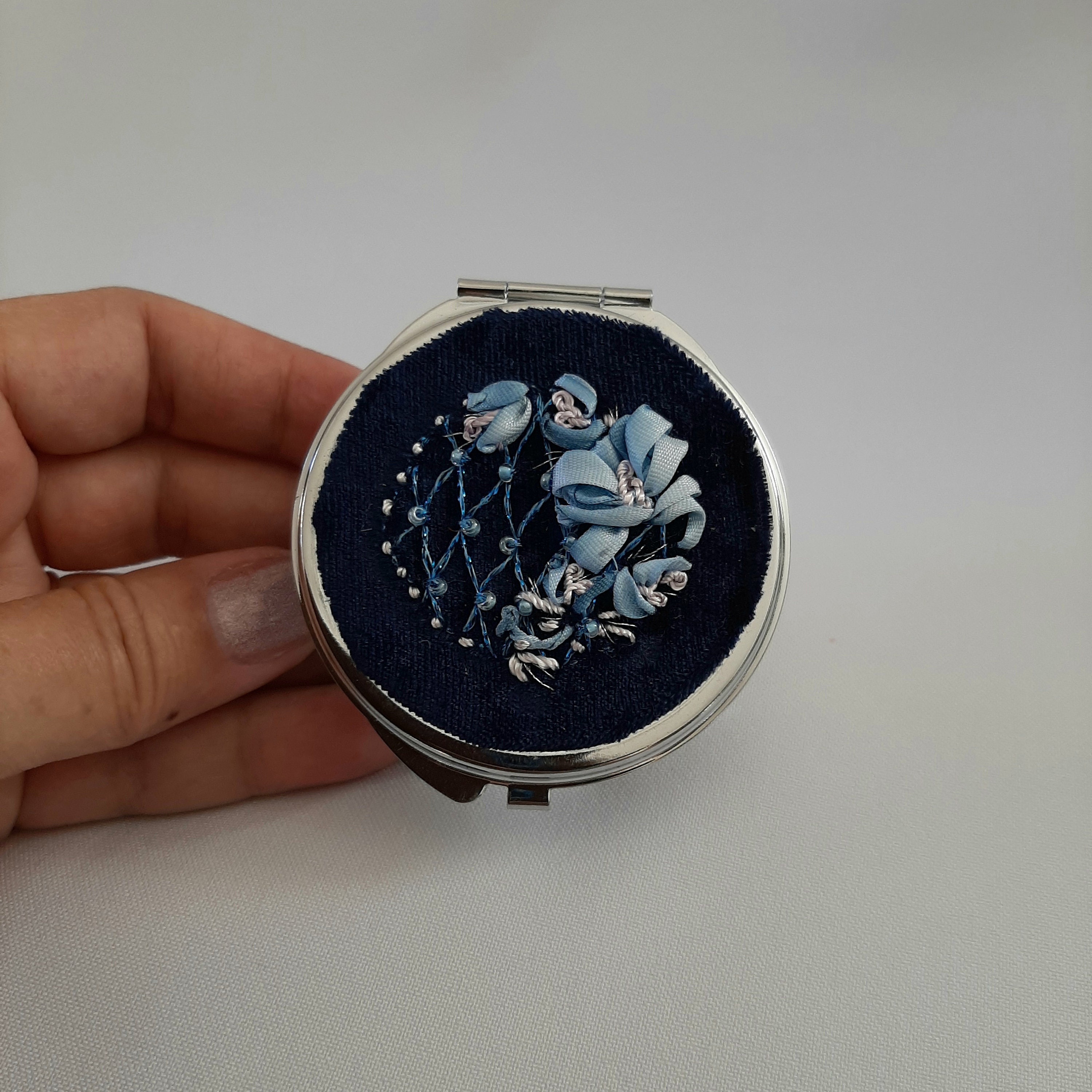 Finished embroidery compact mirror Floral pocket mirror Etsy