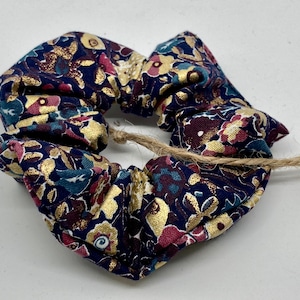 Scrunchie / Hair Rubber, Golden Flowers