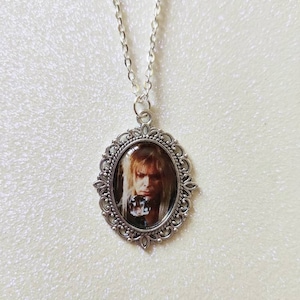 The Labyrinth Goblin King Jareth David Bowie Cameo Charm Silver Necklace
