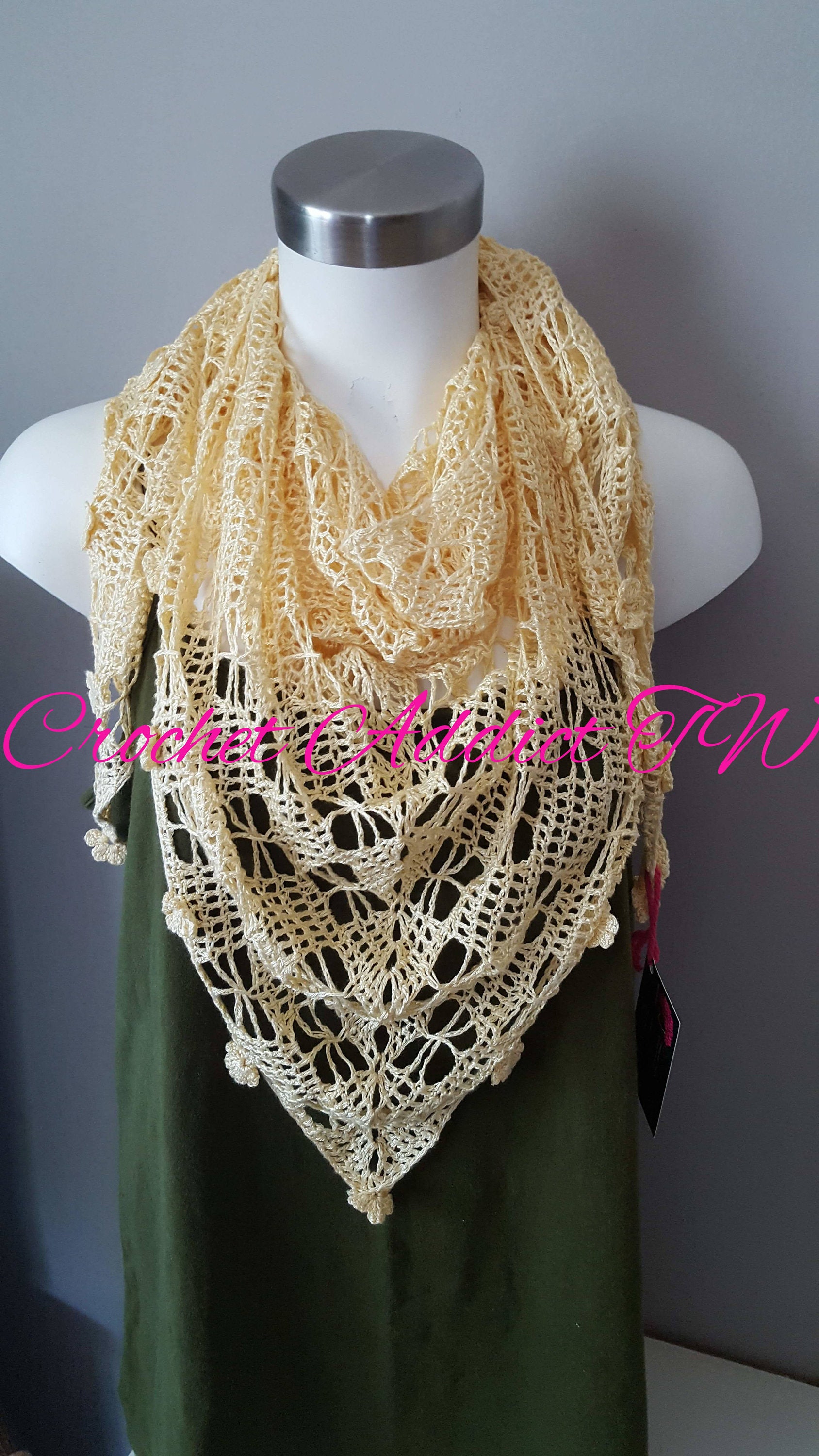 Dragonflies and Petals - Thumbnail 3