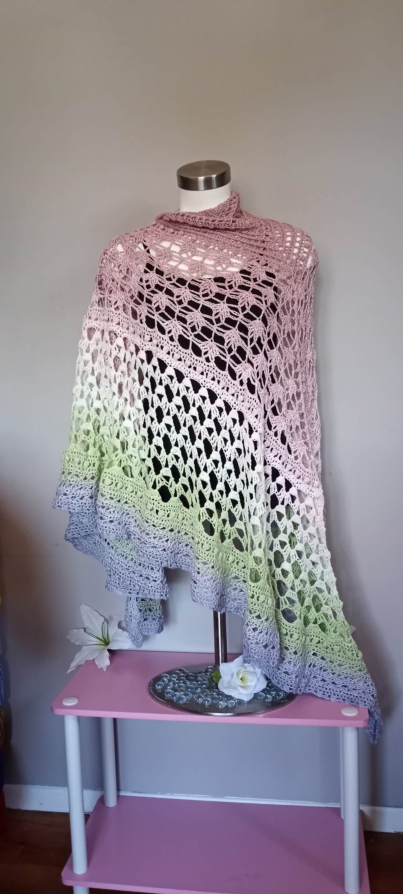 Crochet Cotton Shawl: Oversized Angel Wings Design - Thumbnail 2