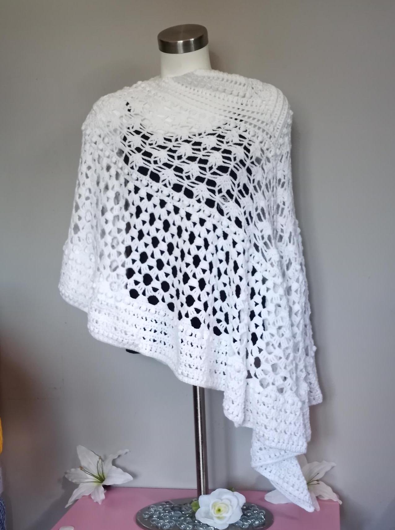 Crochet Cotton Shawl: Oversized Angel Wings Design - Thumbnail 5