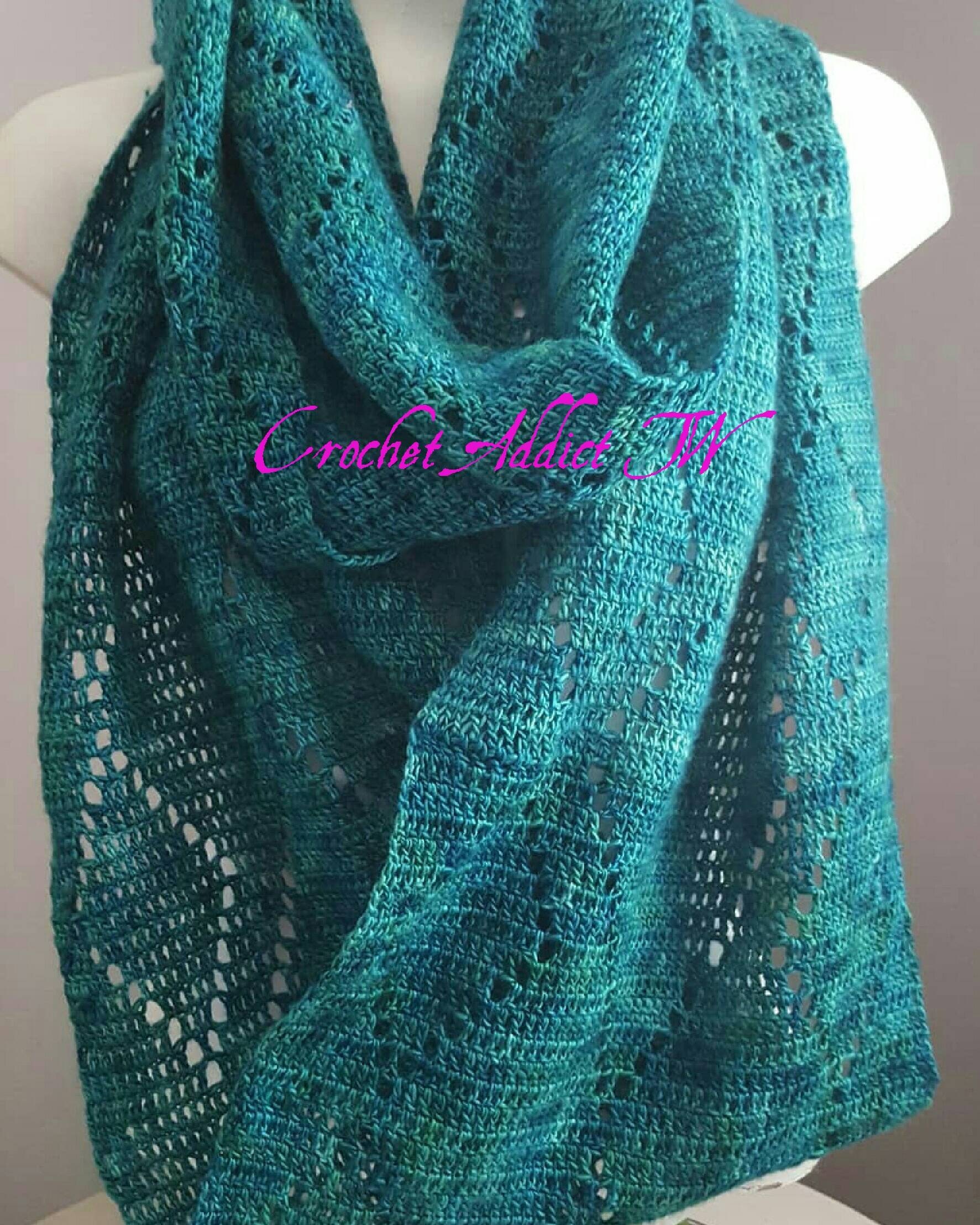 Crochet Infinity Scarf: Superwash Merino Wool, Peacock Green - Thumbnail 2