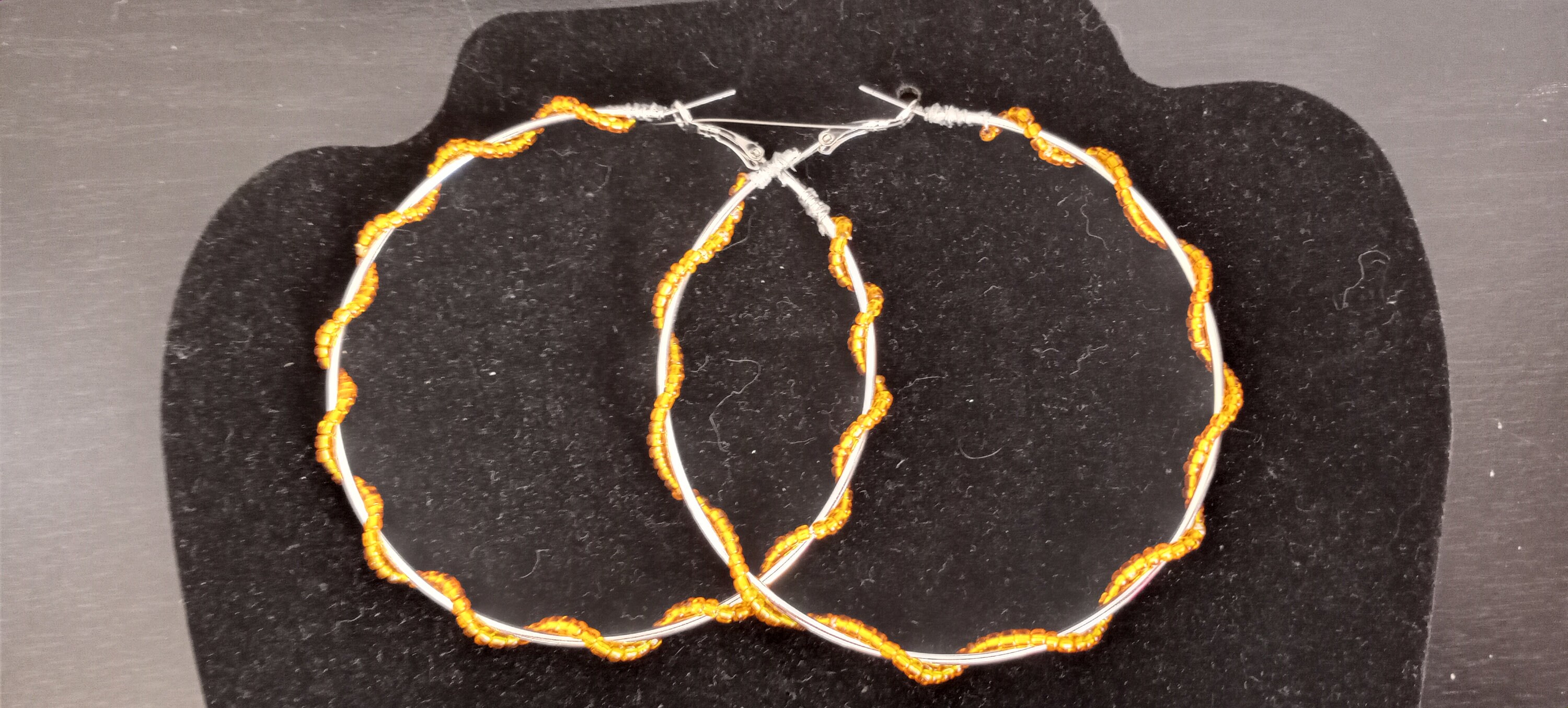 Beaded Hoop Earrings - Thumbnail 7