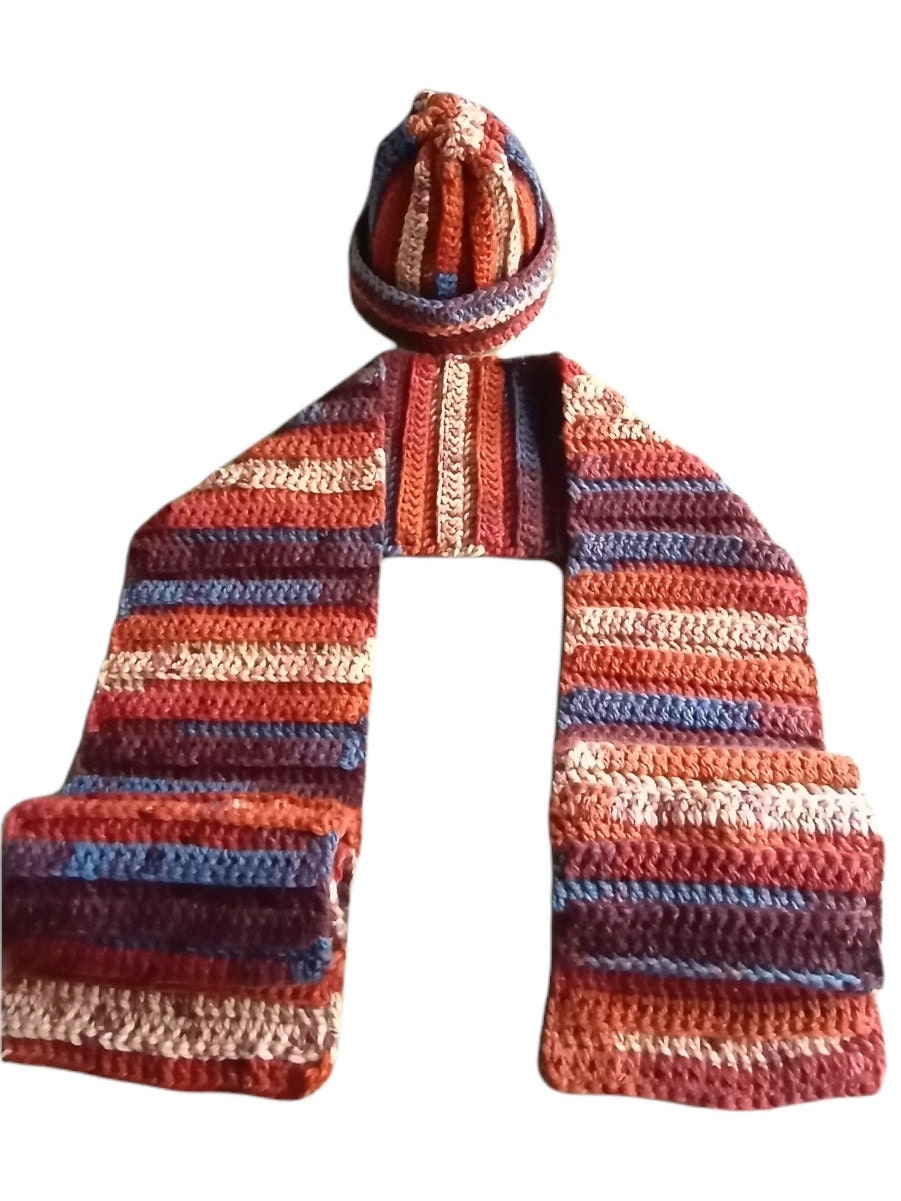Chunky Knit Hat and Scarf Set: Desert Sunset Colors - Thumbnail 2