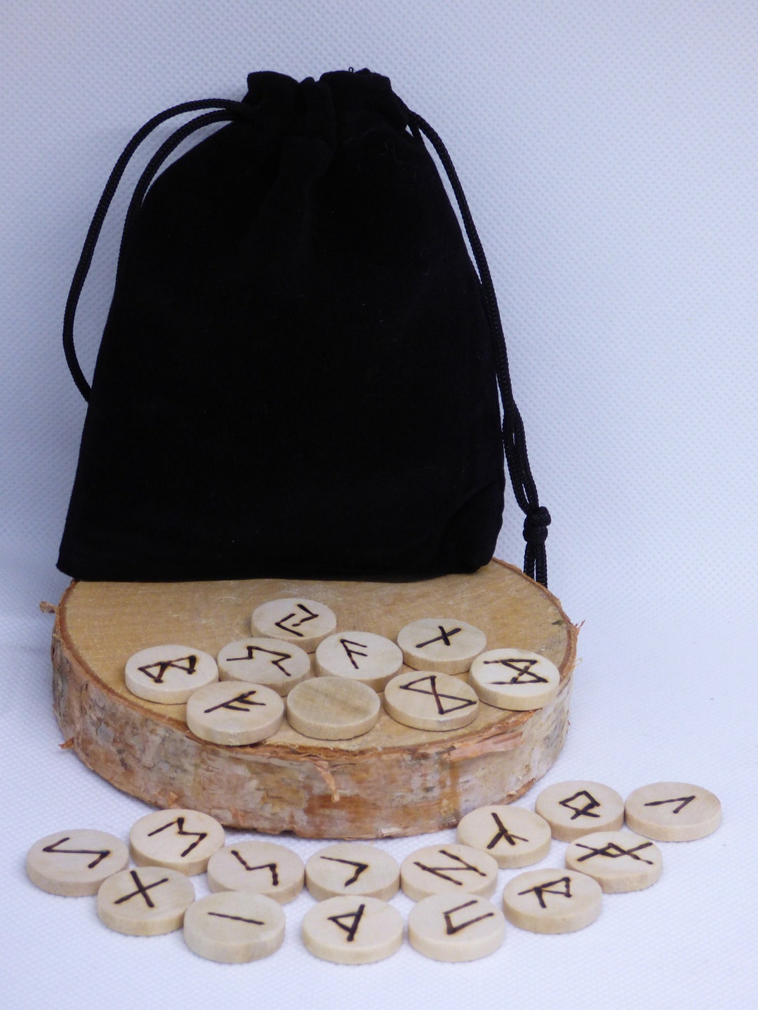 Wooden Rune Wooden Runes Foresight Reading the Future Rune Bag of Portable Runes ...
