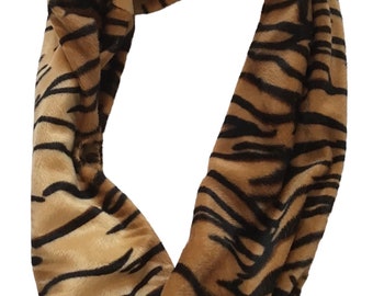 Come abbinare animalier: capo e accessori moda primavera 2024 Come abbinare animalier: capo e accessori moda primavera 2024