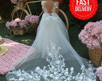 Flower girl dress train,Girl ball gown,Ivory flower girl dress, Tutu girl dress