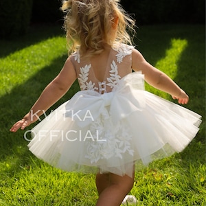 Flower Girl Dress, Short Girl Dress, Toddler White Dress, Lace Flower Girl Dress with Bow, Girl ball Gown